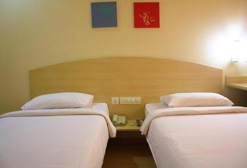 Superior Room, Ginger  Pune  Pimpri