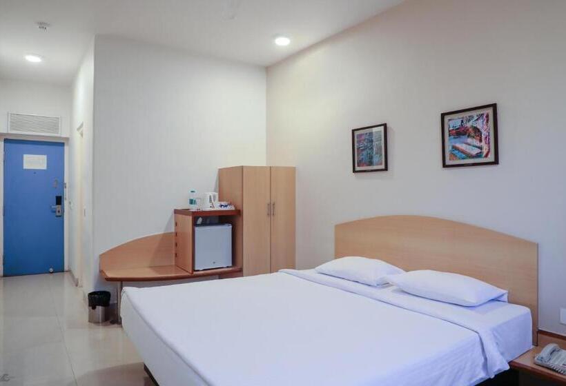 Номер Стандарт, Ginger  Pune  Pimpri
