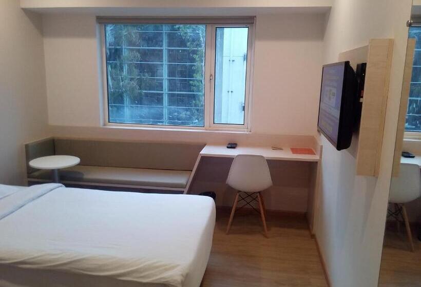 Superior Single Room, Ginger  Pune  Pimpri