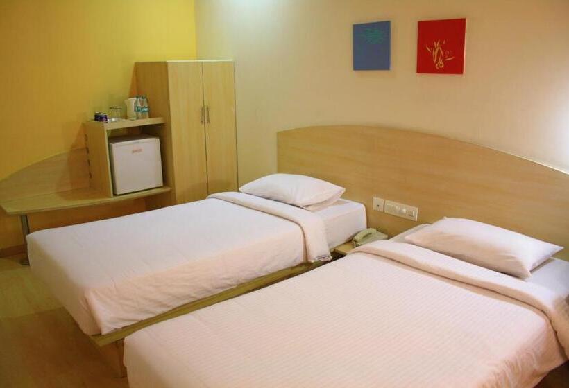 Standard Room, Ginger  Pune  Pimpri