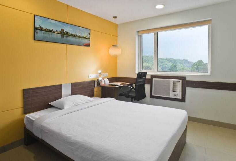 Номер Стандарт Индивидуальный, Ginger  Pune  Pimpri