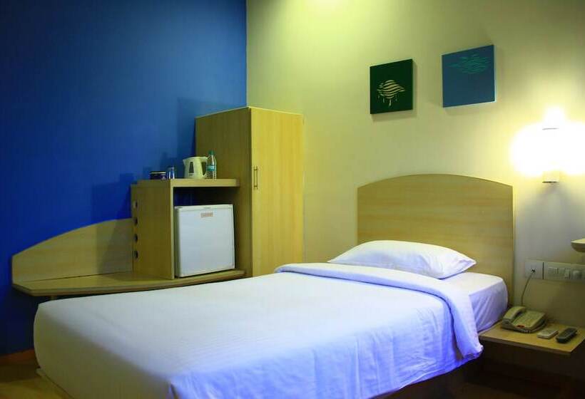 Superior Single Room, Ginger  Pune  Pimpri