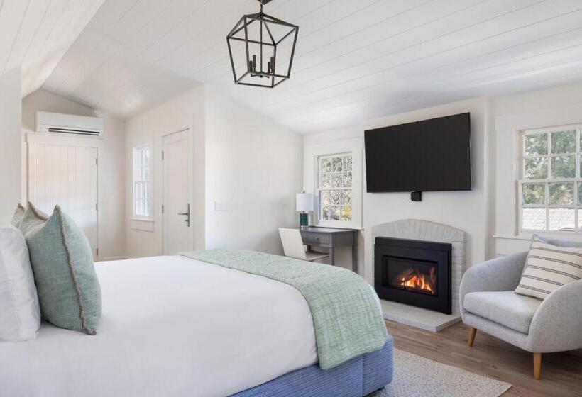 جناح مزوَّد بشرفة, Hideaway Santa Barbara, A Kirkwood Collection