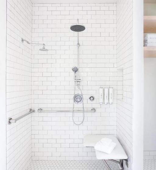 إستوديو قياسى, Hideaway Santa Barbara, A Kirkwood Collection