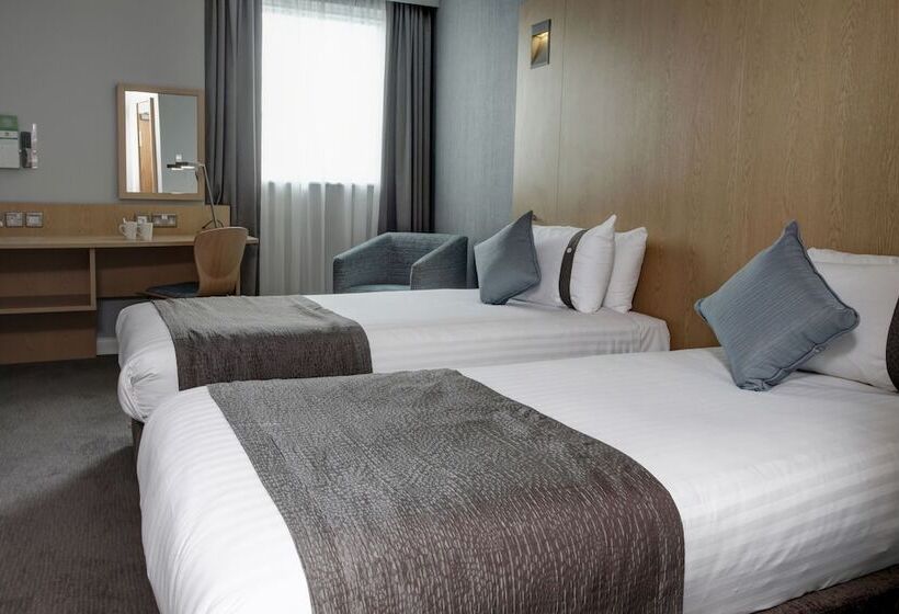 Номер Стандарт, Holiday Inn London Luton Airport, An Ihg
