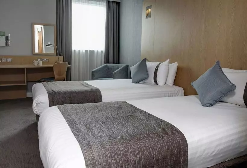 スタンダードルーム, Holiday Inn London Luton Airport, An Ihg