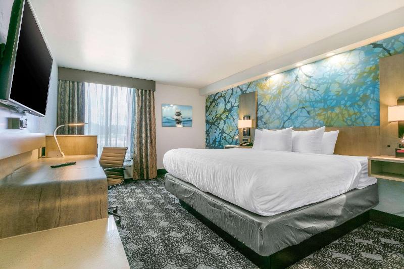 Номер Стандарт Адаптированный для Инвалидов, Holiday Inn London Luton Airport, An Ihg