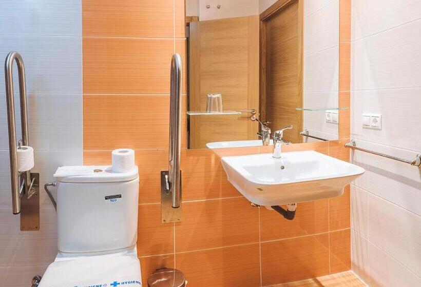 غرفة قياسية فردية حمام مشترك, Hostal Casasnovas