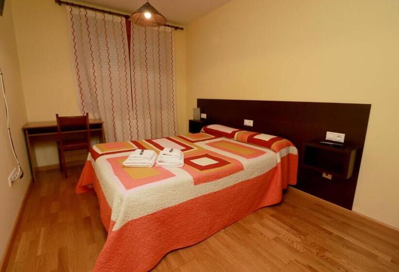 غرفة قياسية فردية, Hostal Casasnovas