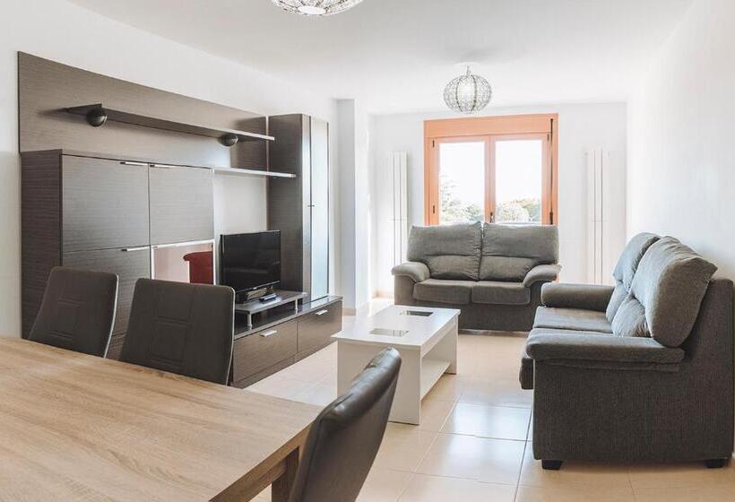 شقة غرفتين, Hostal Casasnovas