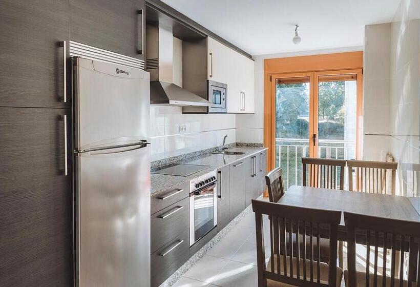 شقة 3 غرف, Hostal Casasnovas