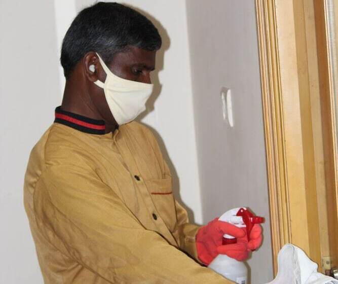 غرفة تنفيذية, Kalyan Residency