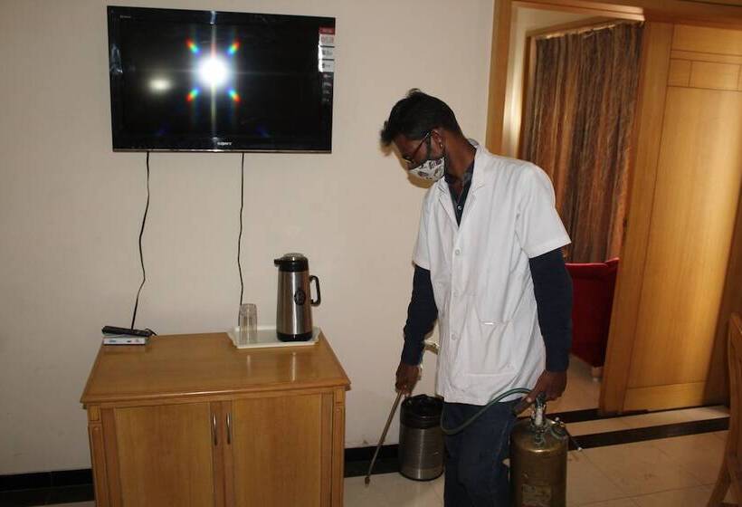 غرفة تنفيذية, Kalyan Residency