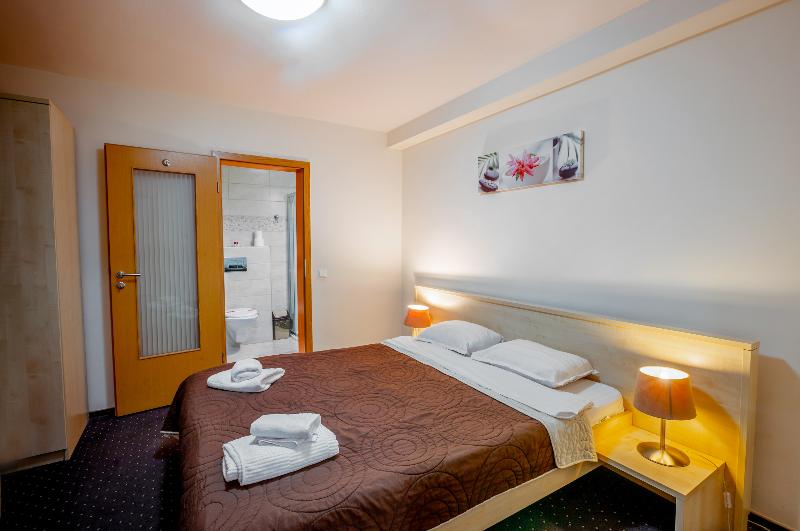 Номер Стандарт, Pacific