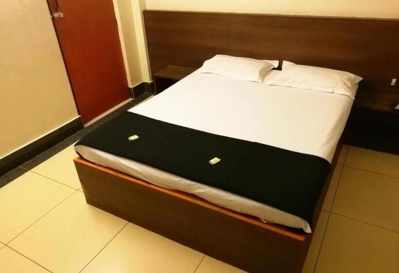 חדר סטנדרט, Picnic