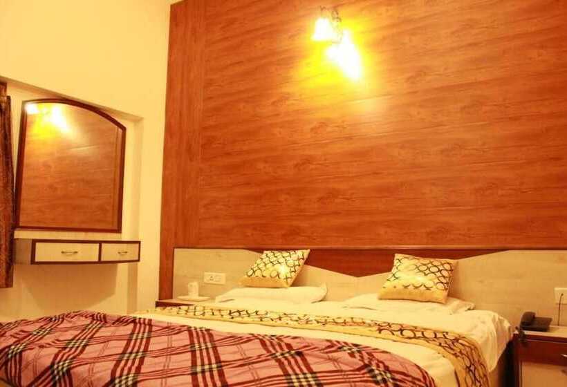 Номер Superior, Royal Inn