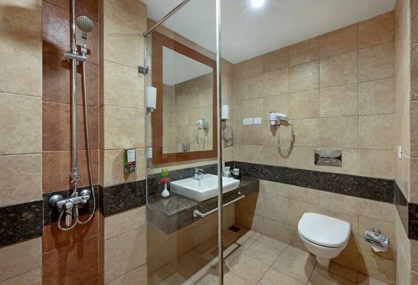 클래식 룸, Sterling Yercaud