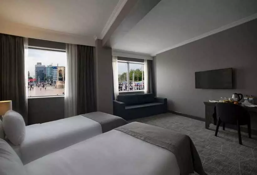 コネクティングルーム(家族用)。, Taksim Square