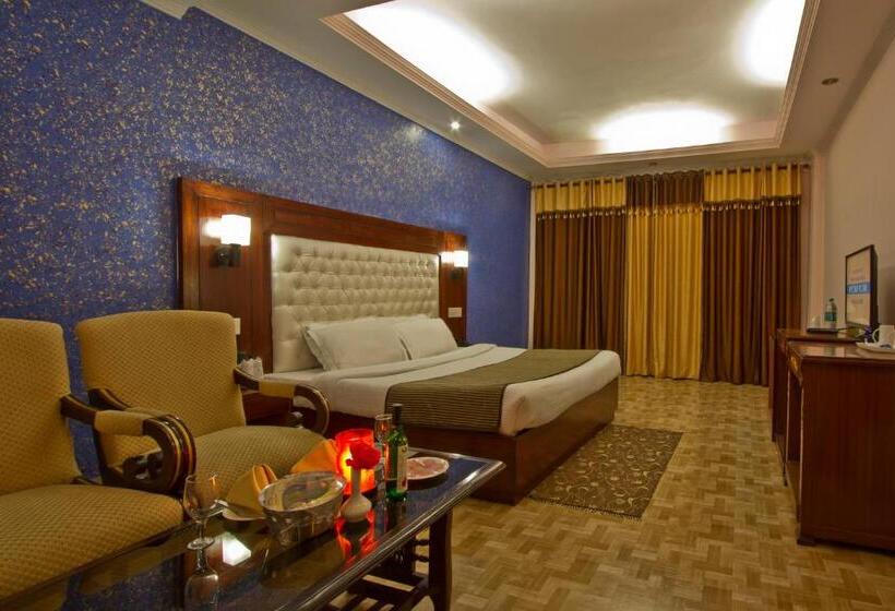 Номер Deluxe, Royal Park Resort