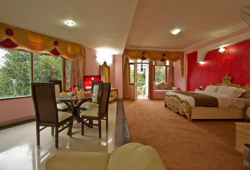 Люкс с Балконом, Royal Park Resort