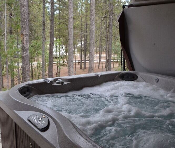 בקתה, Sawtelle Mountain Resort