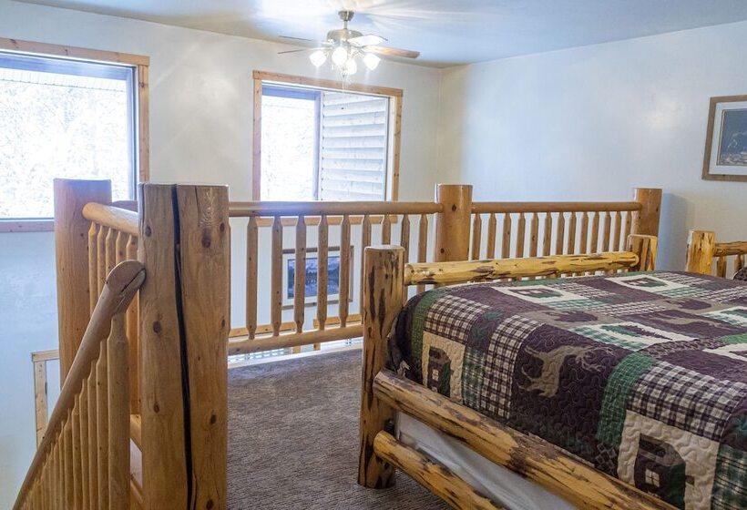 בקתה, Sawtelle Mountain Resort