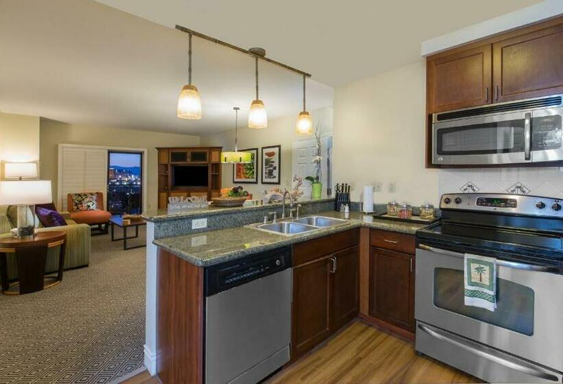 스위트, Tahiti Village Resort & Spa