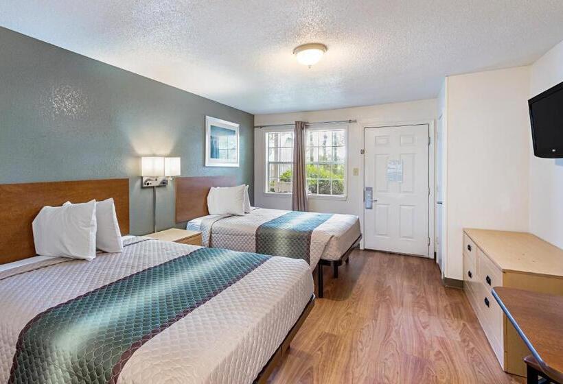 إستوديو قياسى, Hometowne Studios By Red Roof Atlanta – Lawrenceville