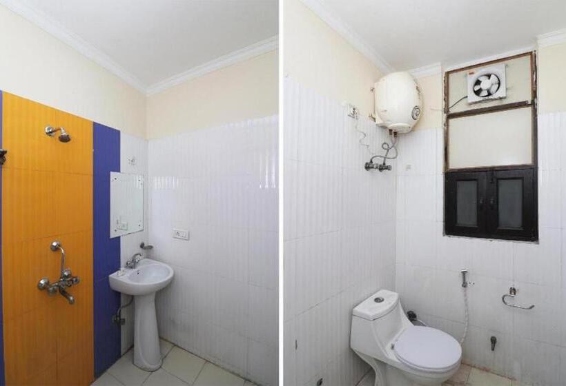 غرفة سوبيريور رباعية, Mayank Residency