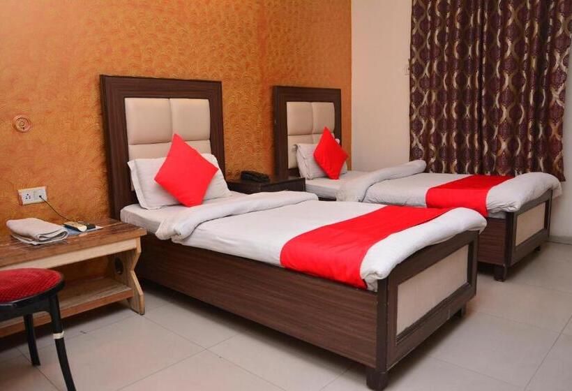 غرفة سوبيريور, Mayank Residency