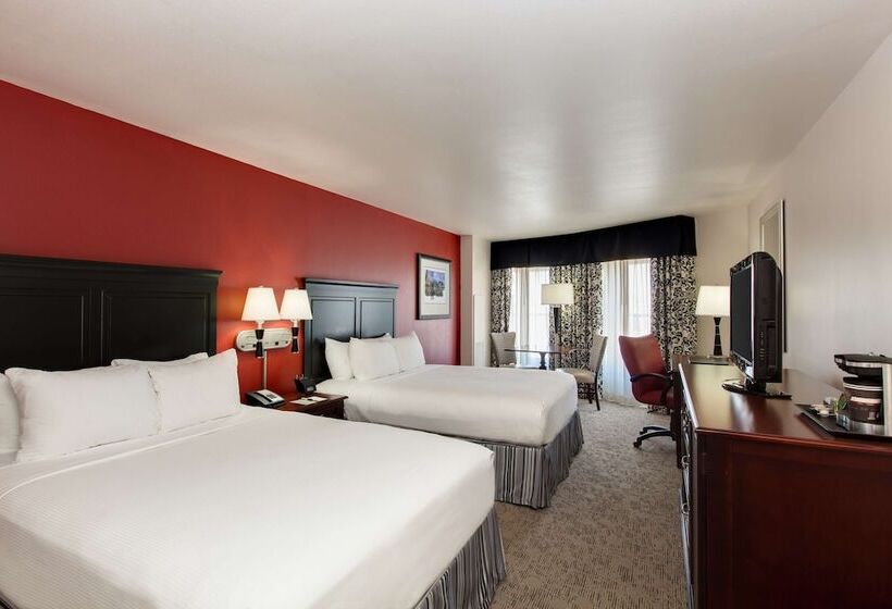２ダブルベッドのスタンダードルーム, President Abraham Lincoln Springfield   Doubletree By Hilton
