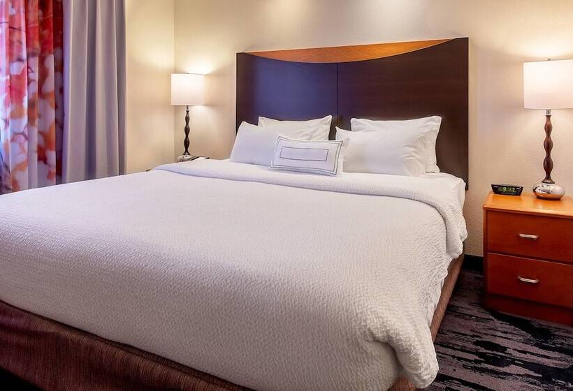 Президентский Люкс, Fairfield Inn & Suites Minneapolis Eden Prairie