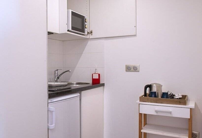 غرفة قياسية بالطابق الأرضى, Le Green Des Impressionnistes