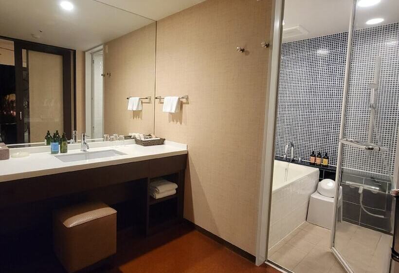 غرفة ديلوكس, Loisir Spa Tower Naha