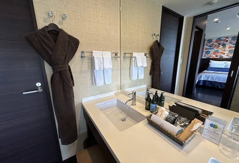 غرفة ديلوكس, Loisir Spa Tower Naha