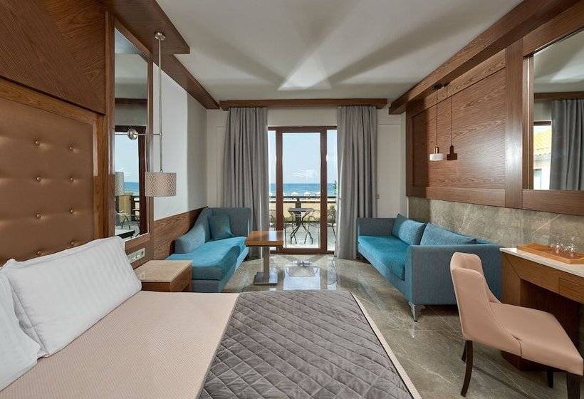 اتاق خانوادگی, Mediterranean Village Hotel & Spa