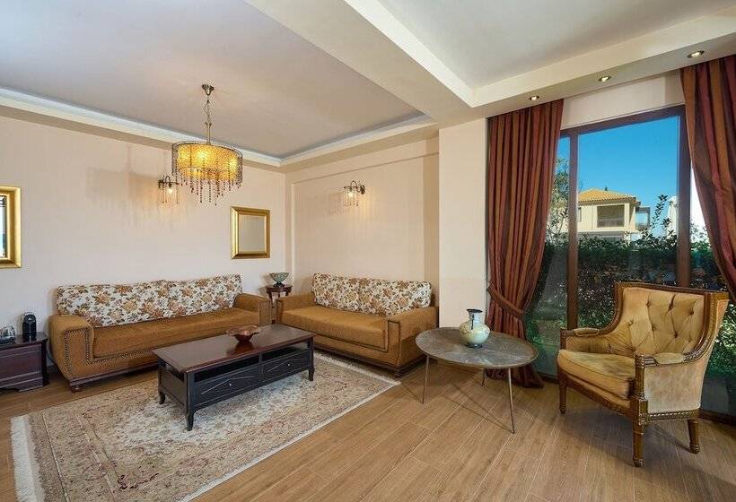 جناح, Mediterranean Village Hotel & Spa