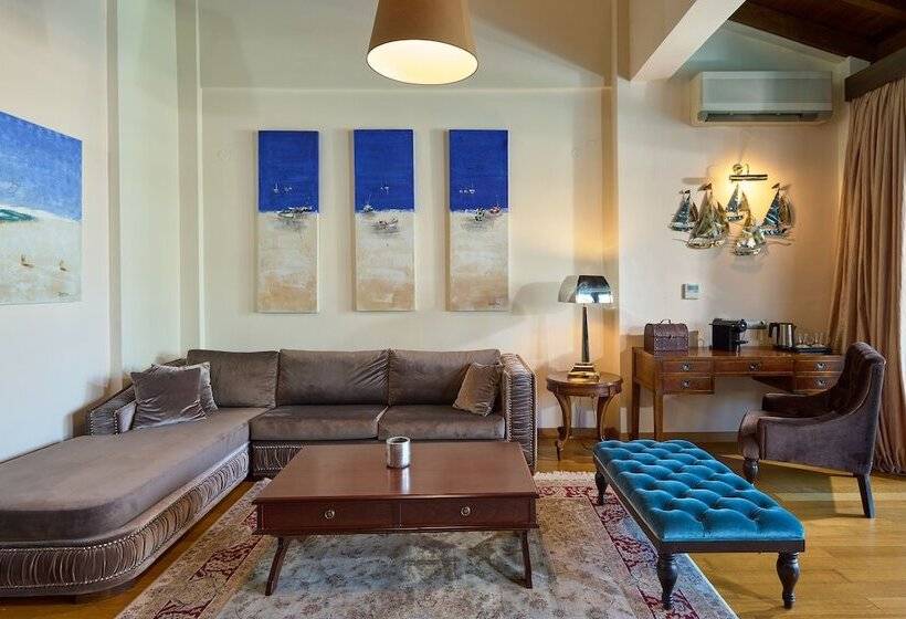 فيلا ديلوكس غرفة نوم واحدة مطلة على البحر, Mediterranean Village Hotel & Spa