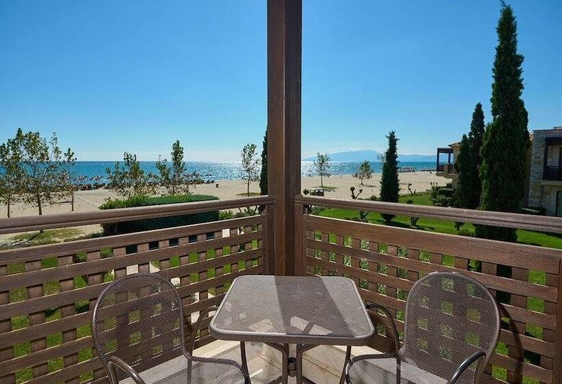 اتاق استاندارد با چشم‌انداز دریا, Mediterranean Village Hotel & Spa