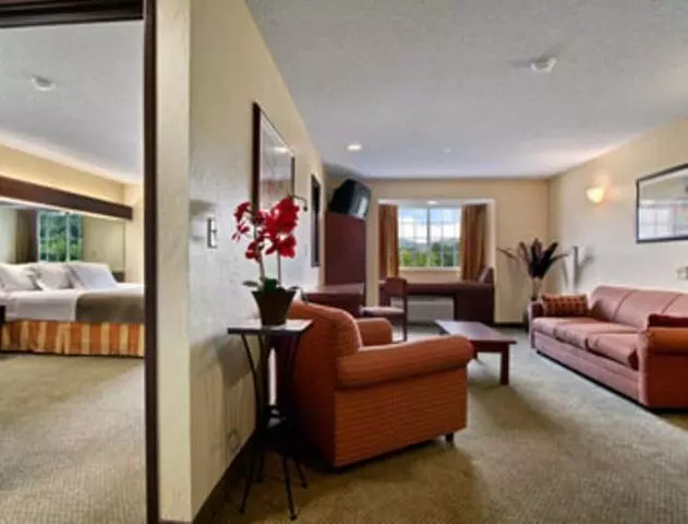 スイート, Microtel Inn And Suites Gassaway