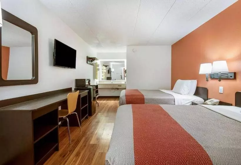 スタンダード４人部屋, Motel 6grove City, Oh
