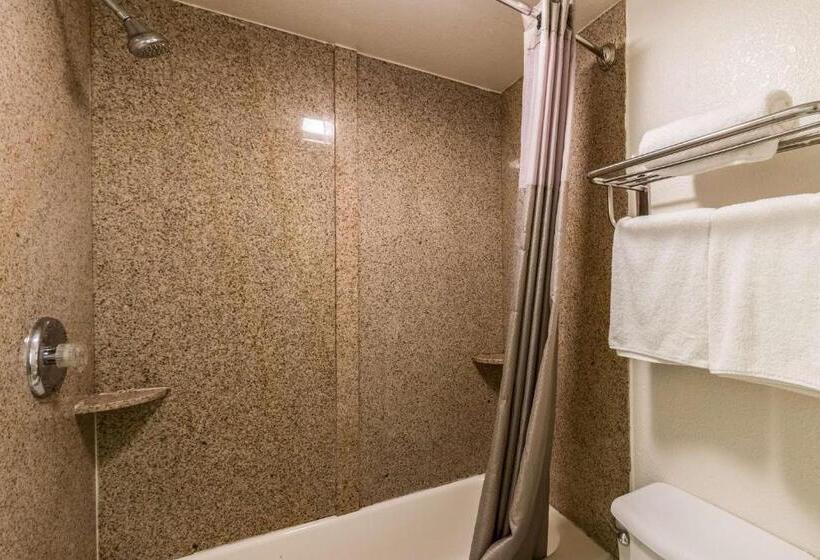 Четырехместный Номер Стандарт, Motel 6grove City, Oh