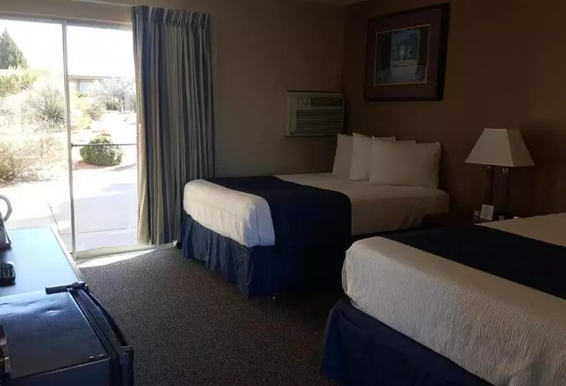 اتاق استاندارد با 2 تخت دوبل, Lake Powell Canyon Inn