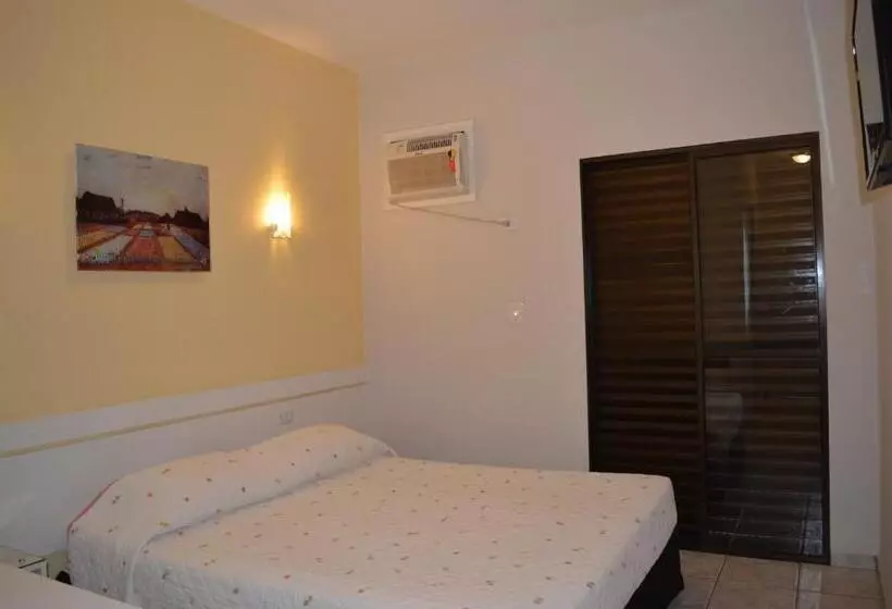 Standard-huone, 27 Praia