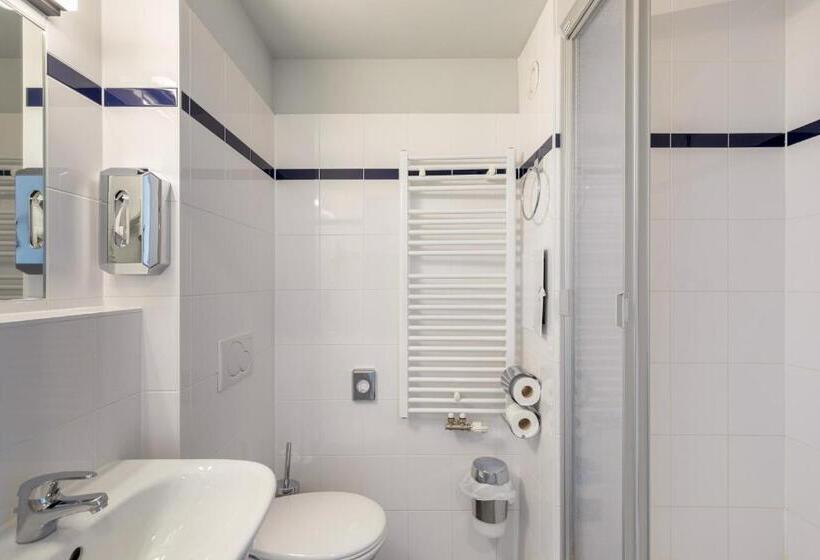 اتاق استاندارد, a&o Wien Hauptbahnhof