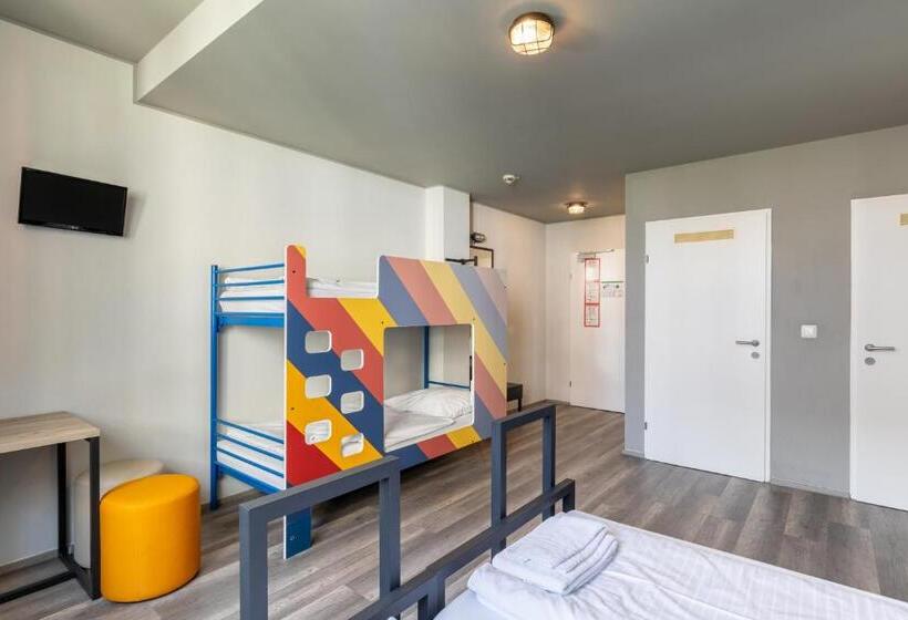 اتاق استاندارد سه نفره, a&o Wien Hauptbahnhof