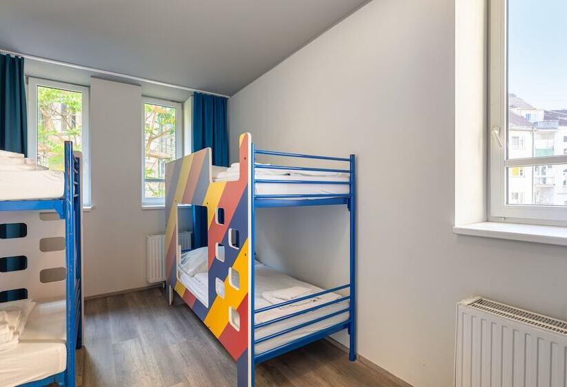 تختخواب در اتاق مشترک, a&o Wien Hauptbahnhof