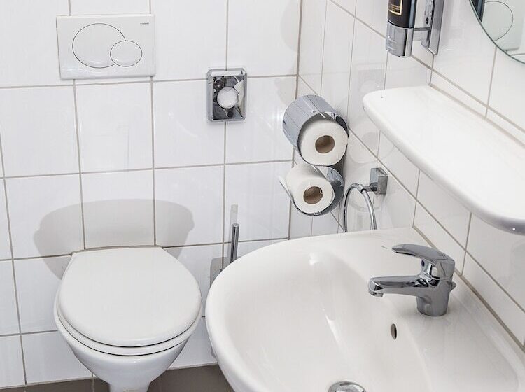 اتاق استاندارد سه نفره, a&o Wien Hauptbahnhof