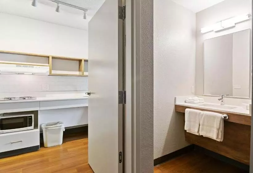 キングサイドベッドのスタンダードワンルーム, Extended Stay America Premier Suites   San Francisco   Belmont