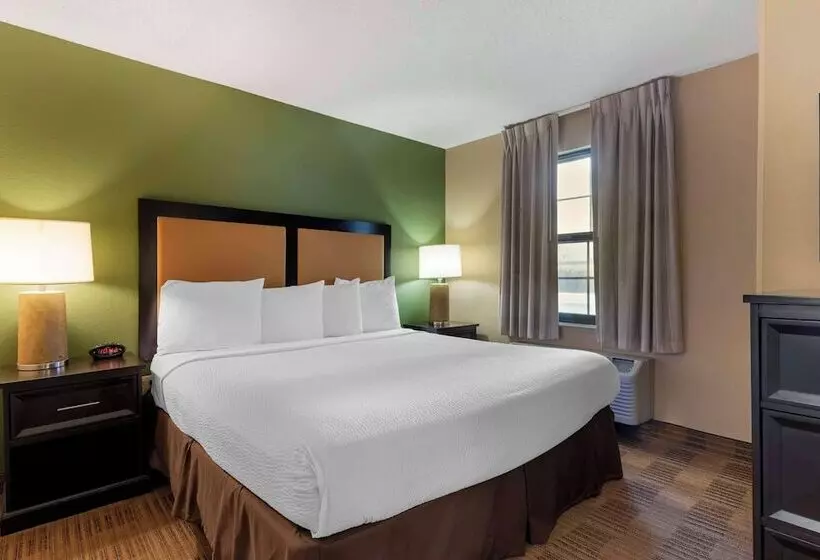 デラックススタジオ, Extended Stay America Suites  Oakland  Alameda Airport